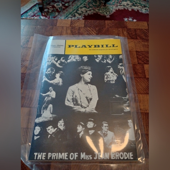 1 Playbill theater program from Broadway or off Broadway from the 1950s + 1960s - Picture 9 of 16